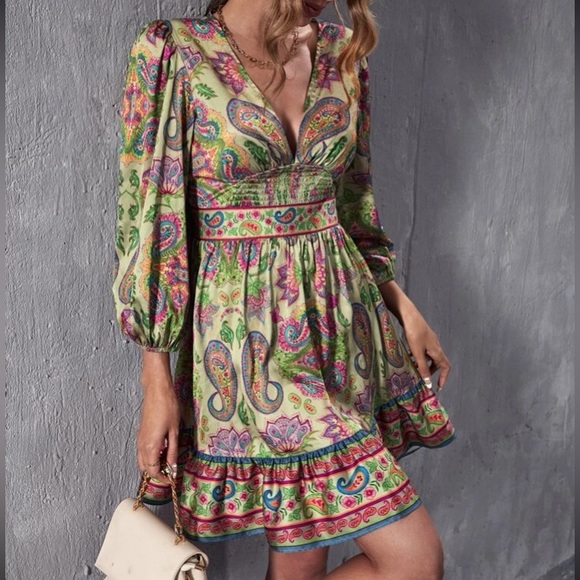 Boho floral paisley print lantern sleeve ruffle hem dress - Picture 2 of 7